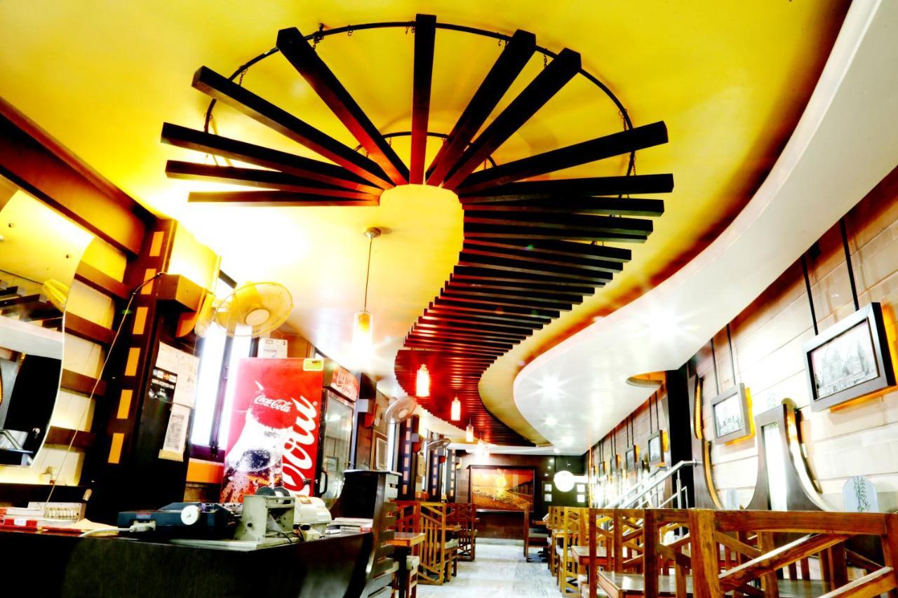Hotel Prayag Allāhābād Junction Zewnętrze zdjęcie