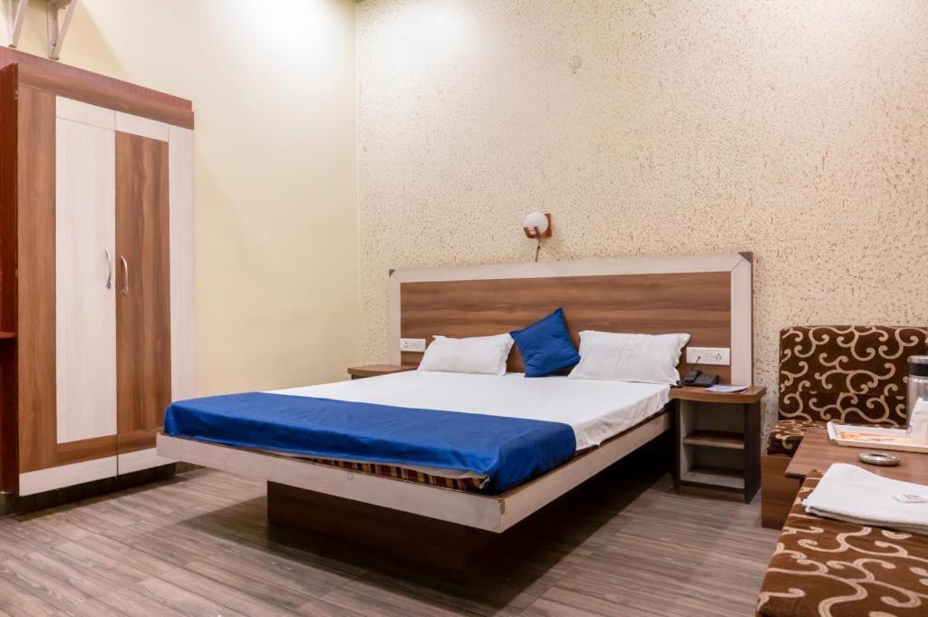 Hotel Prayag Allāhābād Junction Zewnętrze zdjęcie
